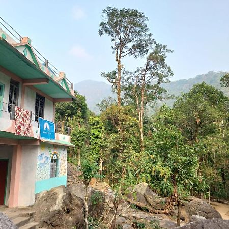 Odyssey Stays Nongriat - 3Kms Trek From Main Road Cherrapunji Eksteriør billede